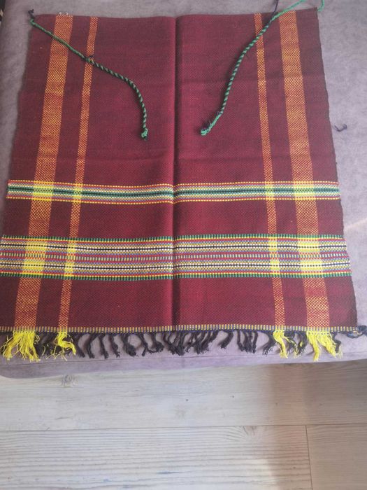 Вълнени престилки,Ленени карета