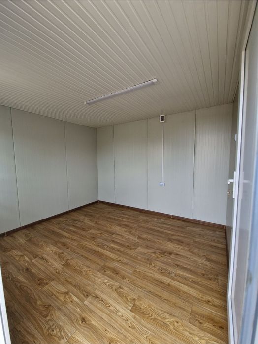 Vând containere modulare