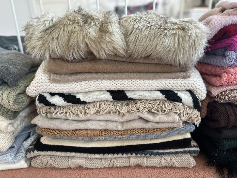 Pulover maro crem simplu XS volane