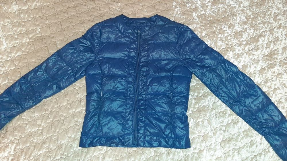 Продам куртку