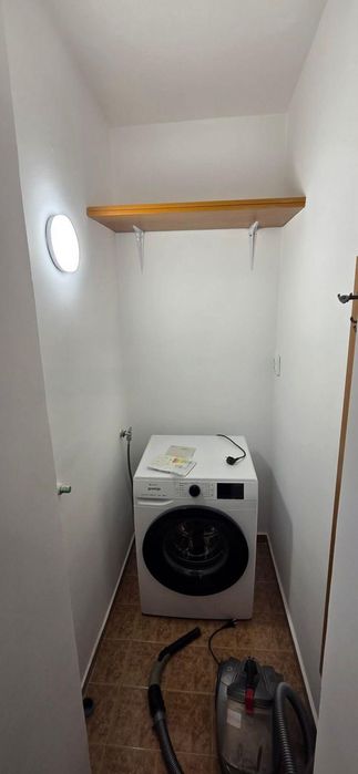 Тристаен апартамент в ж.к. Младост 3.