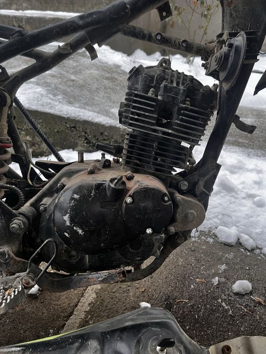 Vand cadru sau motor separat