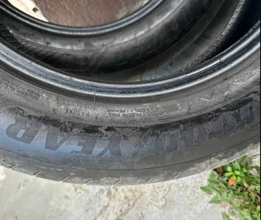 Set 4 Anvelope Vara Goodyear EfficientGrip 215/60 R17 DOT 2024 - Rulate 5000km compatibile Dacia Duster, Nissan, Toyota etc