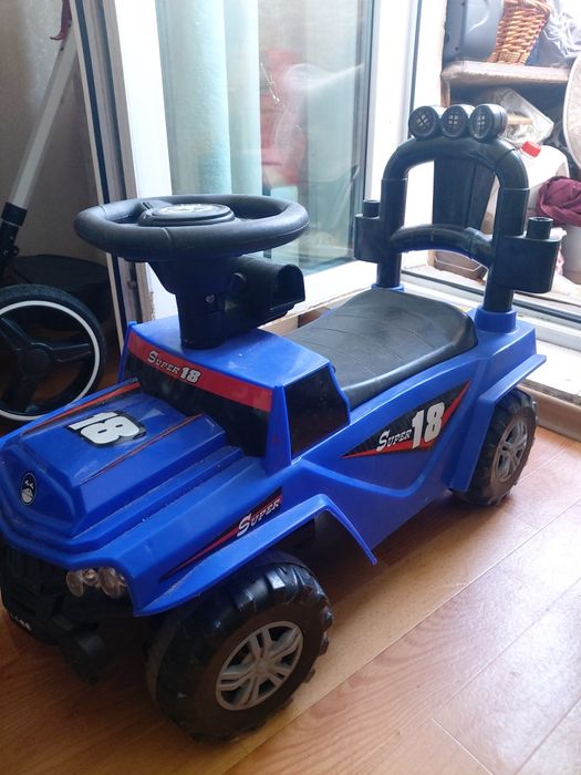 Игрушка Детская машина