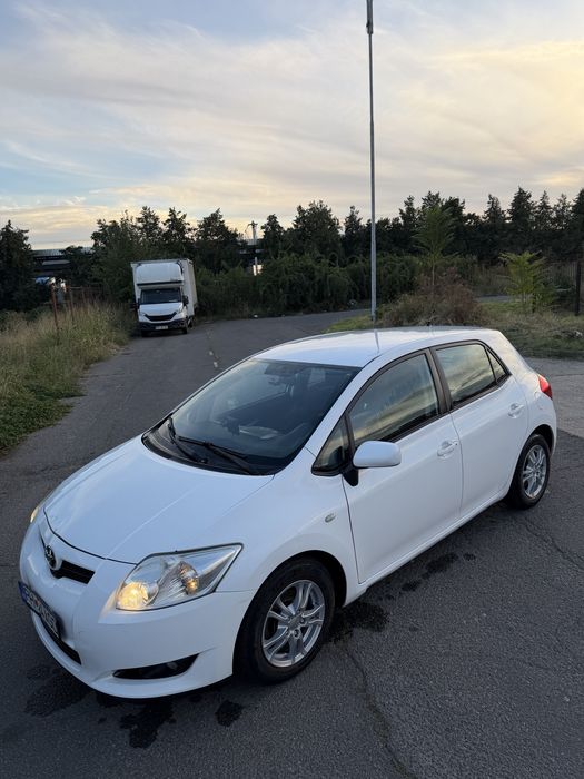 Toyota Auris 2010 1.4 DIESEL D-4D