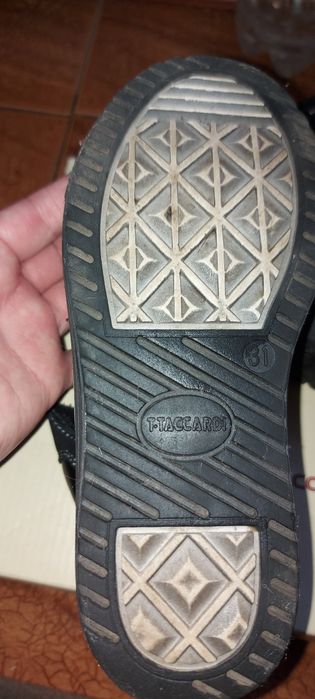 Новые демисезонные ботинки 31размер.