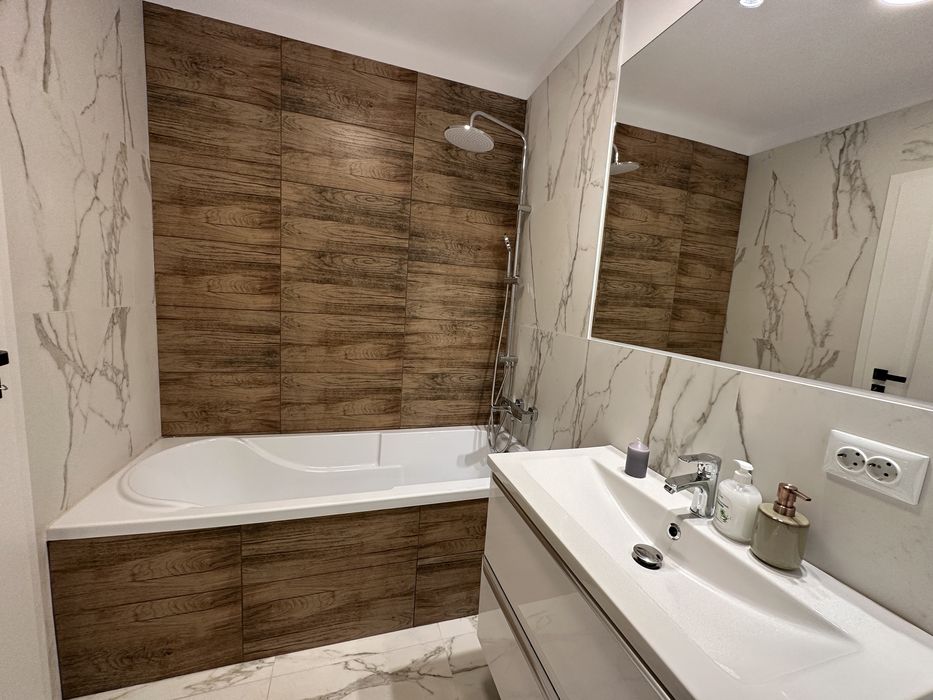 Apartament 2 camere modern | Parcare subterană inclusă | AC | Terasă 15 mp | Zonă Vivo