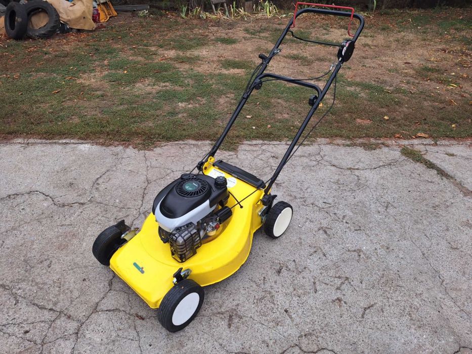 Косачка 10 бр.Briggs Einhel самоходна мулчираща с кош