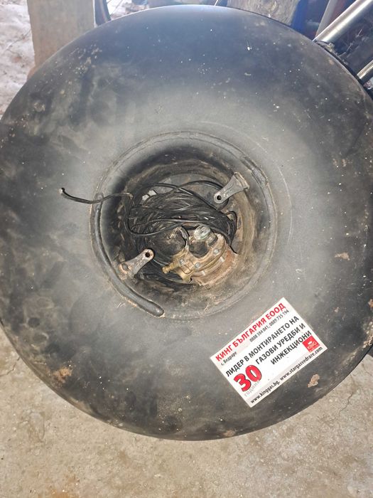 Газов инжекцион от Toyota avensis