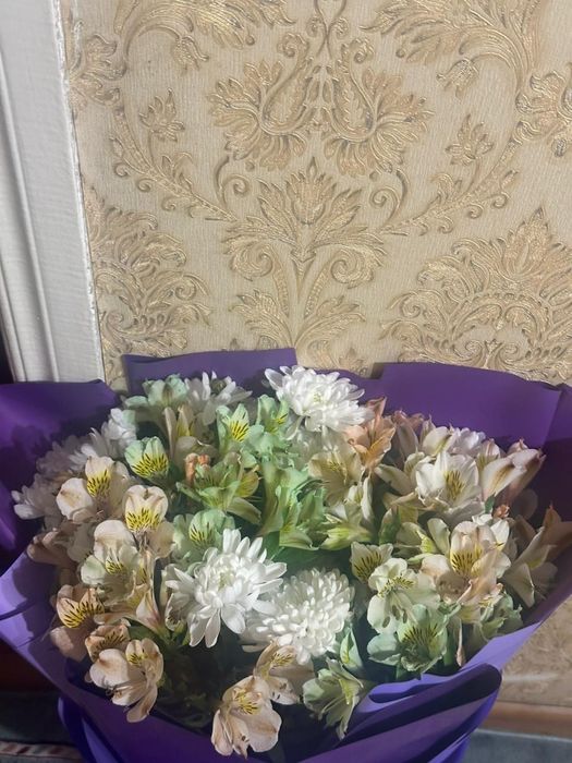 Продаётся цветы хорошие