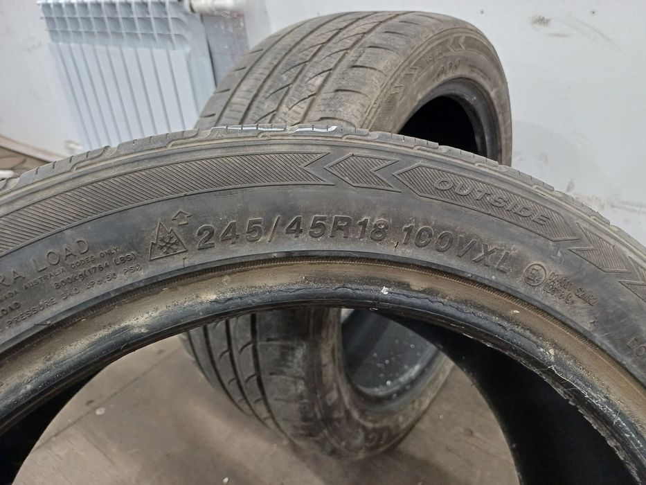 Шины 245/45 R18 Minerva пара.