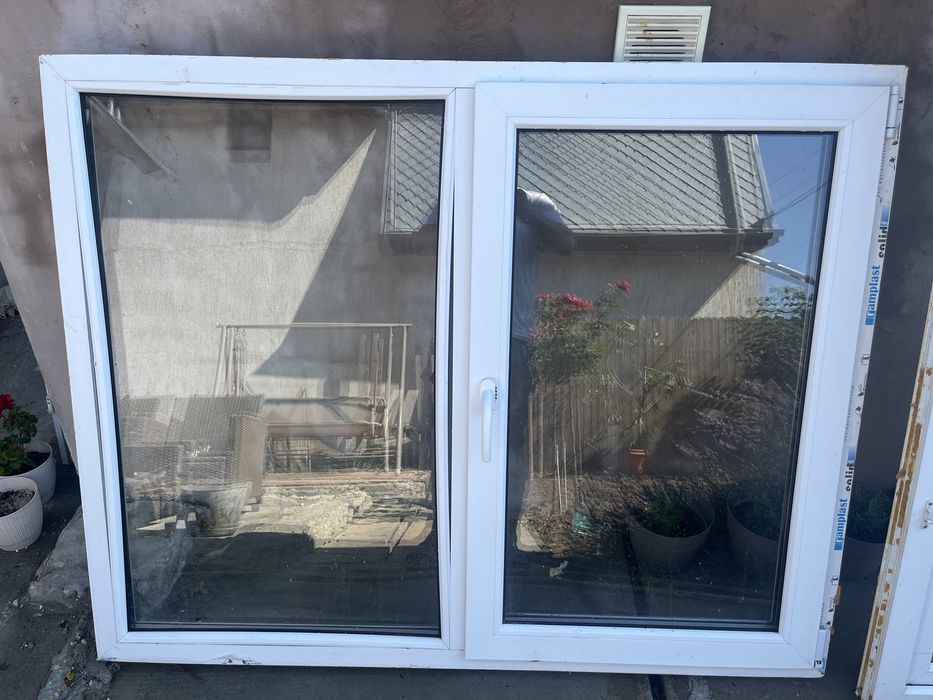 Fereastra pvc geam termopan
