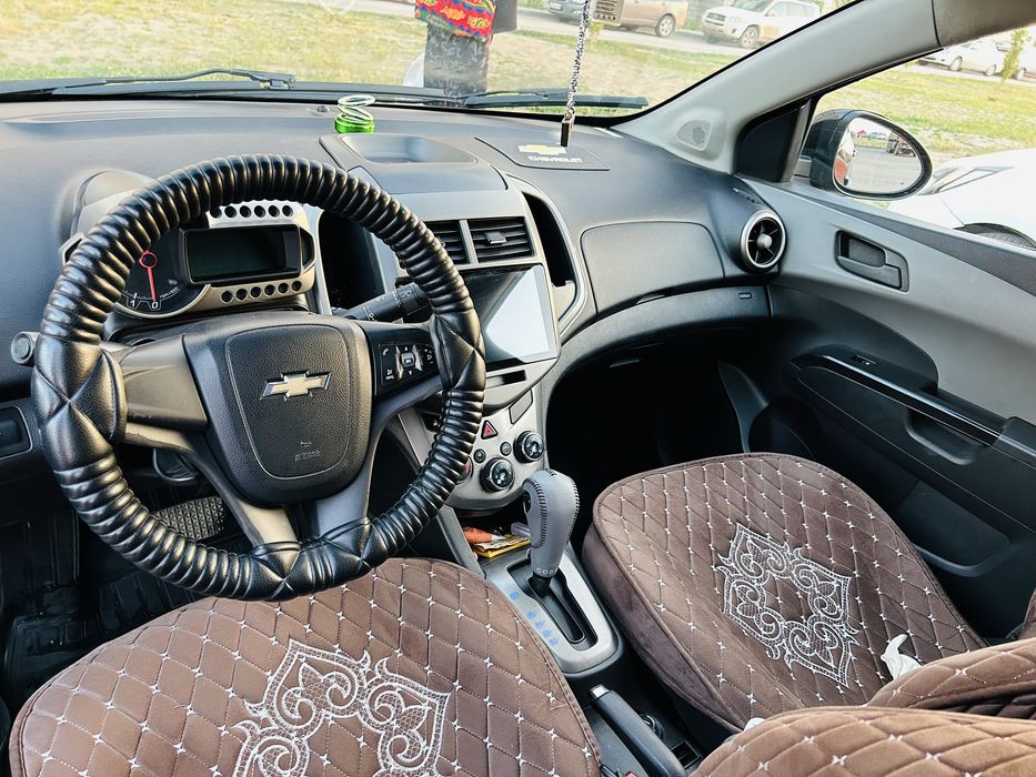 Продам автомобиль chevrolet Авео Т300