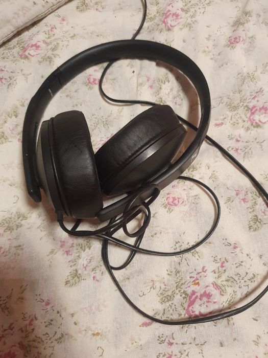 Căști cu fir Seinnheser