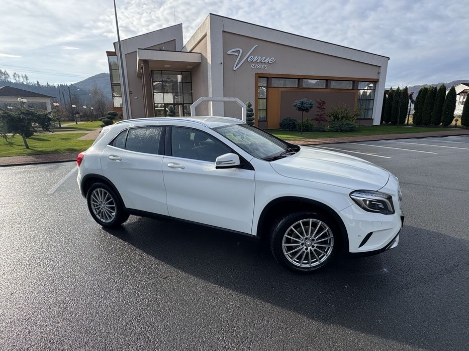 Mercedes-Benz GLA 180D