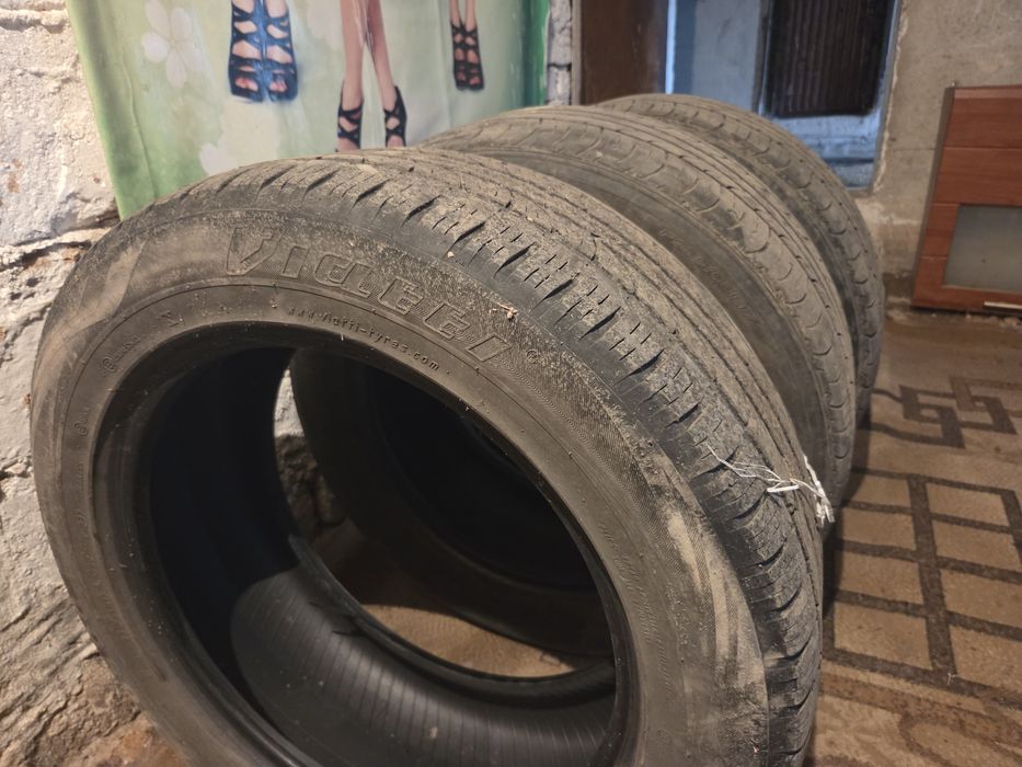 3 штуки торг есть.                              .