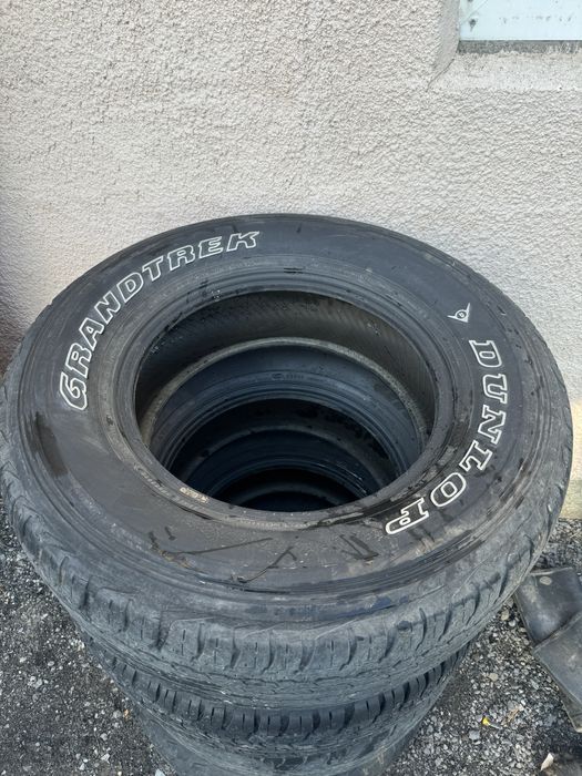 Продам шины для внедорожника