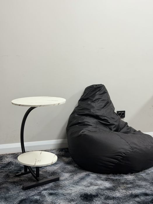 Пуфик и ковер продам