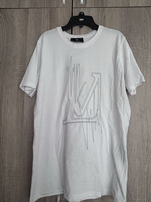 Мъжки маркови блузи - всичко по 10€