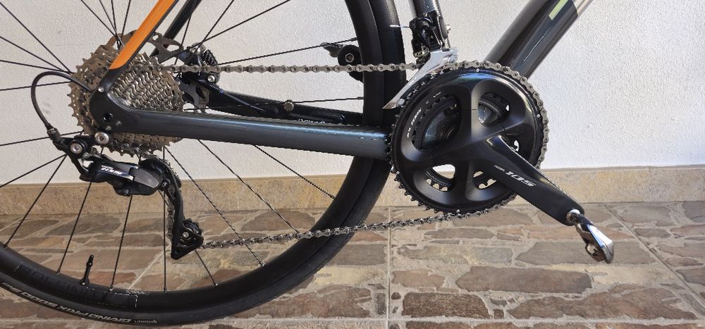 Se vinde Trek Domane SL5 Carbon, mărimea 52, Endurance