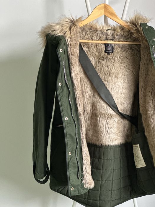 Зимно дамско яке Zara