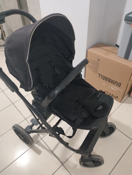 Продам прогулочную коляску