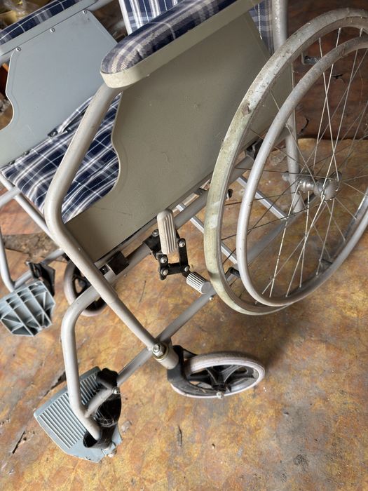 Инвалидна количка