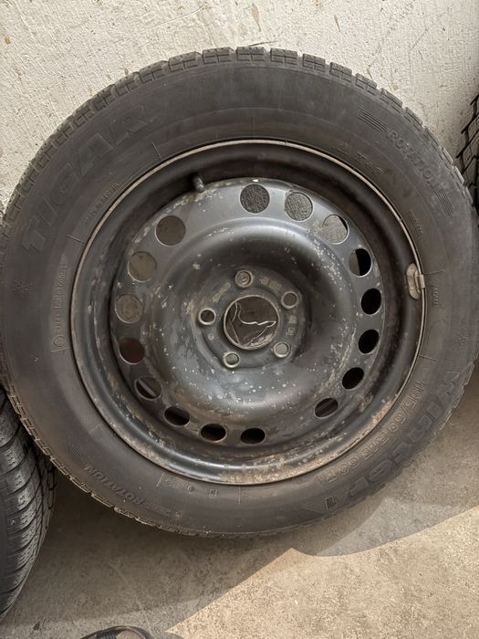 Зимни Гуми с 5 болта