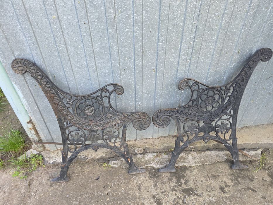 Picioare banca ornamentale din fonta, lemn