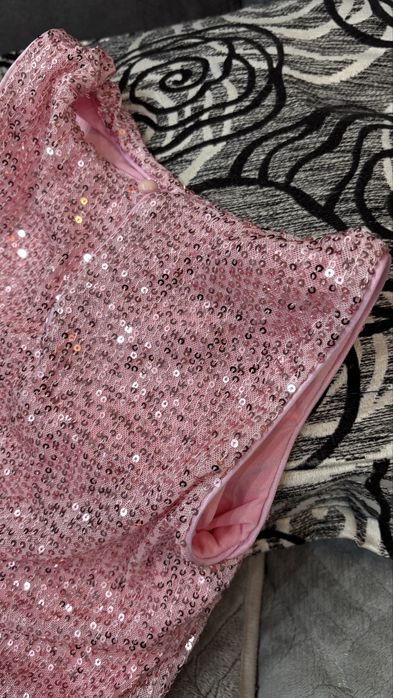 Продам новое платье