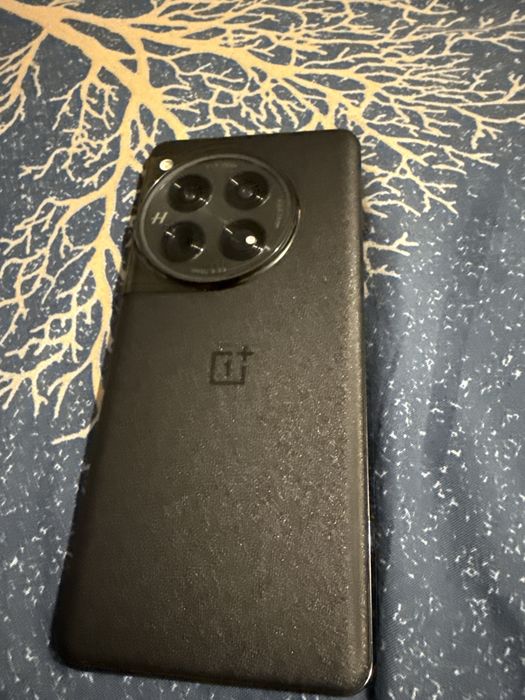 Продам или обмен oneplus 12 12,256 global