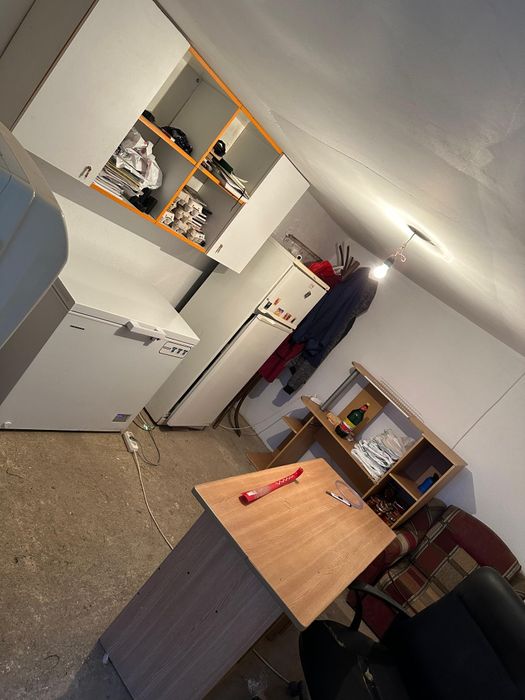 Grajd fostă fermă în Stelnica (IL)