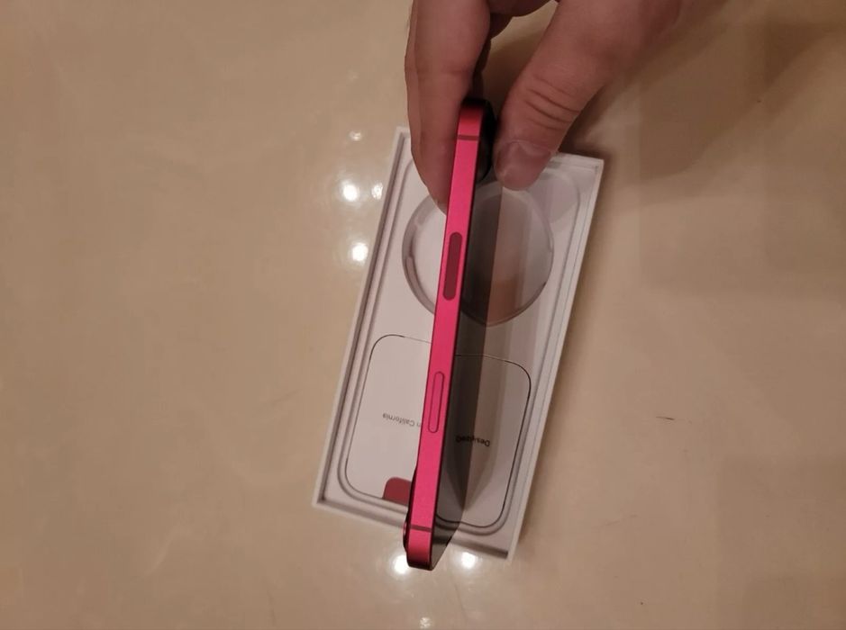 Iphone 13 red 128 gb