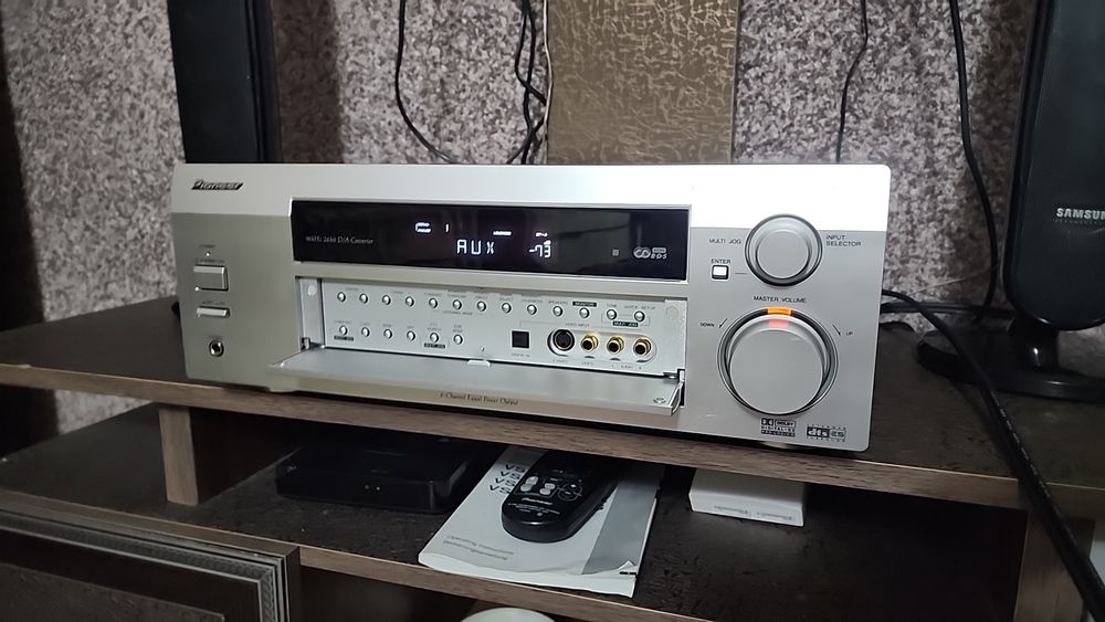 Домашний кинотеатр , усилитель ва калонка