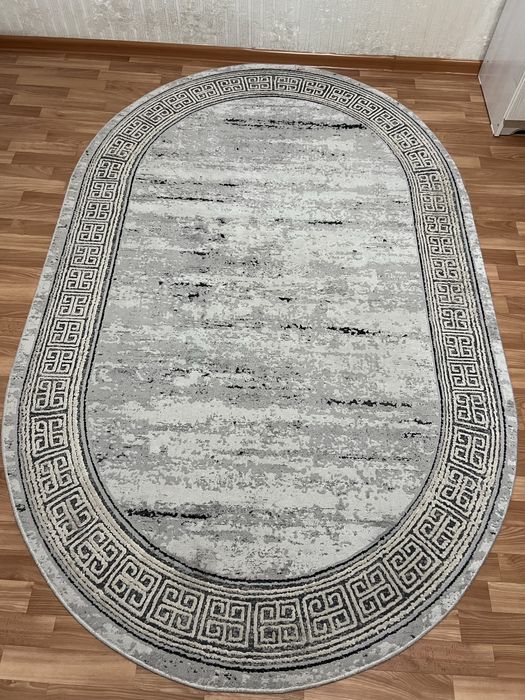 Продам Ковер 1,5*2,5, корпеше 2 шт