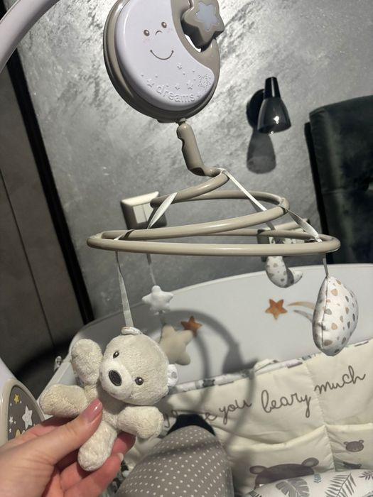 Carusel muzical bebeluși