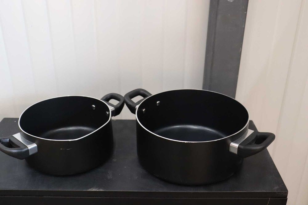 Комплект съдове за готвене с незалепващо покритие 15 части