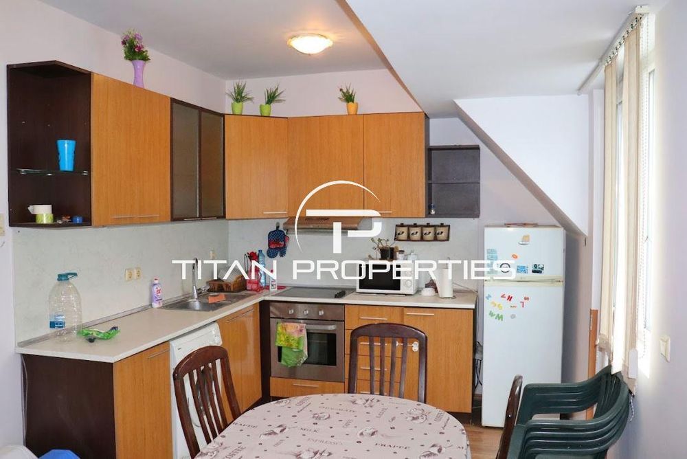 Дава се под наем Двустаен апартамент в Варна, Център - 50 кв.м за 400 € - Снимка #2