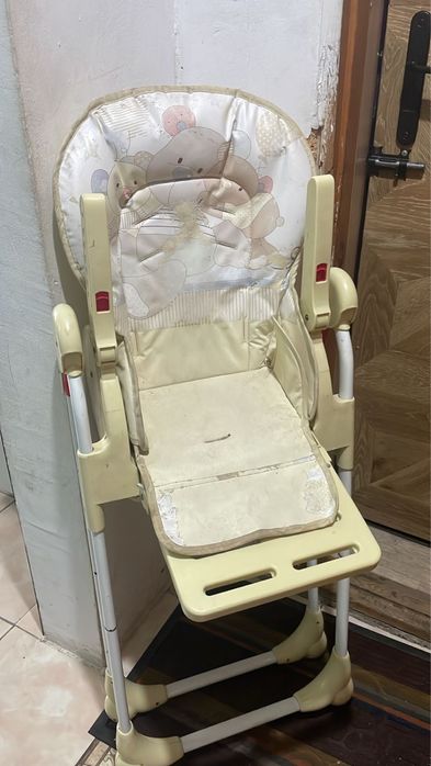 Стул для кормления