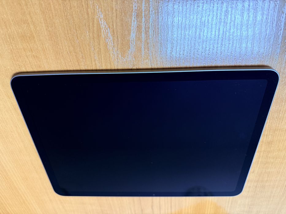 IPad Air M2 11" Space Gray, Гарнция