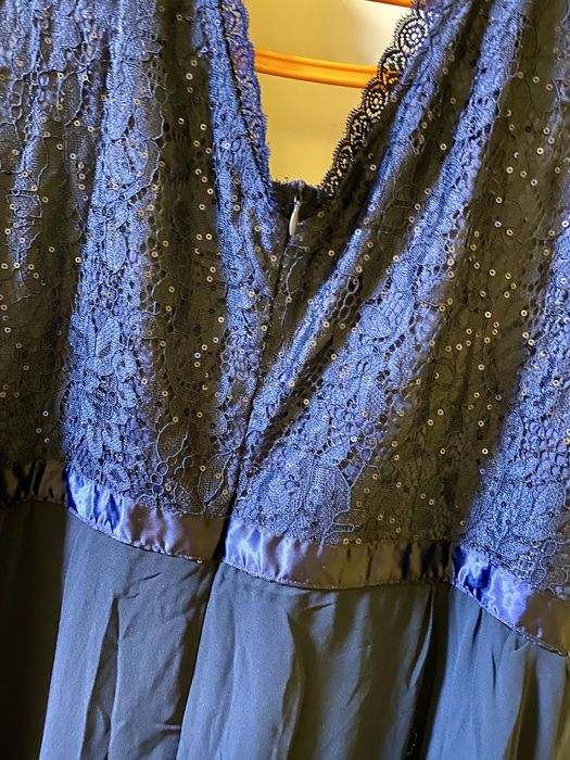 Официална дълга рокля