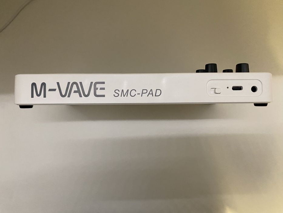 M-VAVE SMC-PAD MIDI Controller – ca nou, cu cutie + cablu