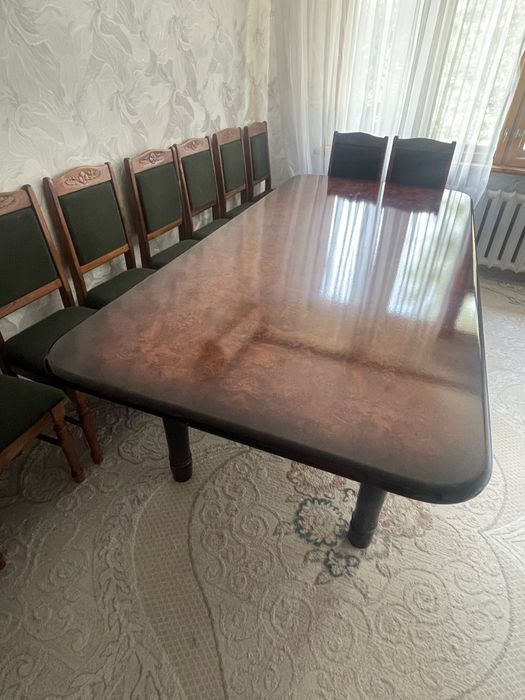 Продается стул со 12 стульями