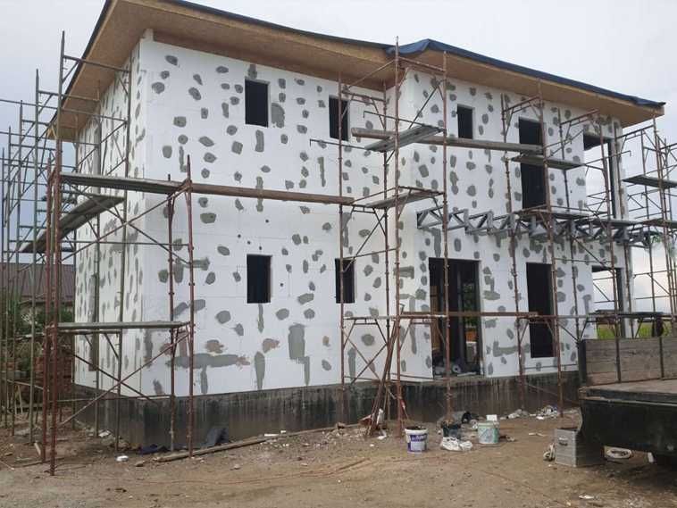 Echipa meseriași construcții interioare/exterioare