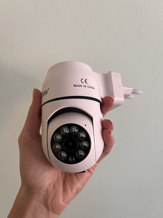 2 бр. Смарт камера с предаване в реално време (wi-fi)