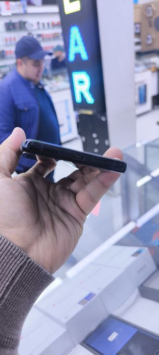 samsung S21 ultra 12/128 qora afitsalni