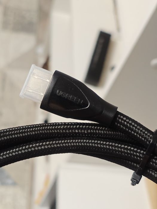 Ключница, Блютуз адаптер, кабель hdmi