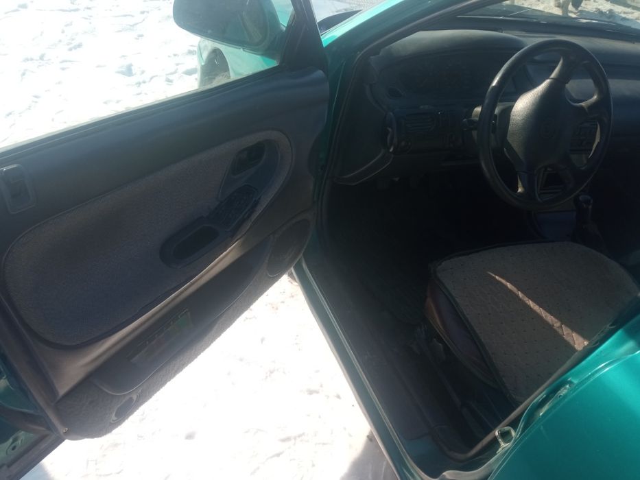 Мазда 626 хэчбек