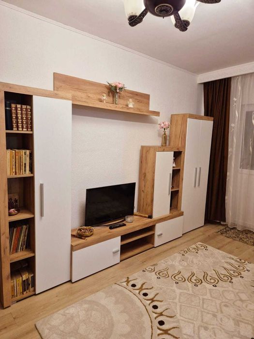 Inchiriere 3 camere Gorjului, Militari