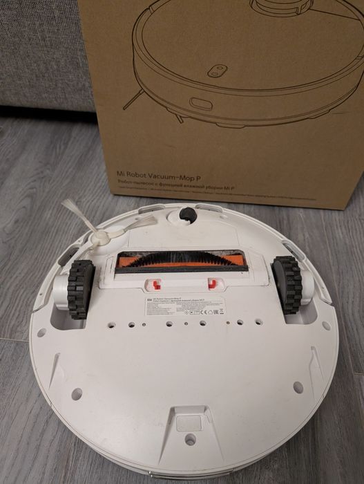 Робот пылесос Xiaomi Mi Robot Vacuum-Mop P.